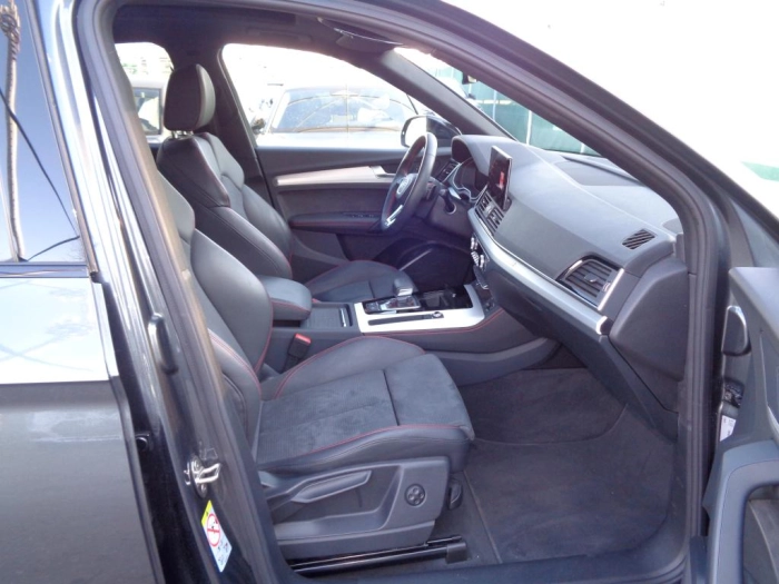 Audi Q5 Sportback  40 2.0 tdi mhev 12V S lin