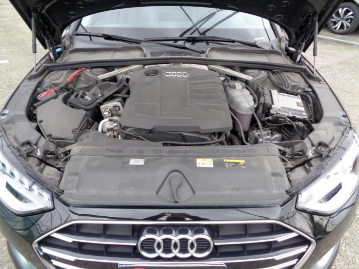 Audi A4 Avant  35 2.0 tdi mhev Business Advanced