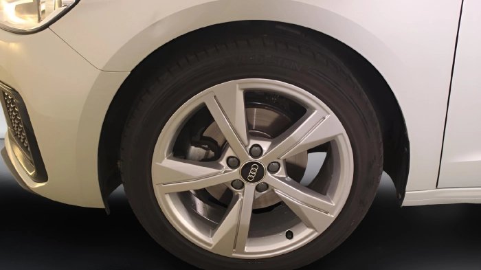 Audi A1 Sportback  30 1.0 tfsi  ADVANCED 116cv s-tronic