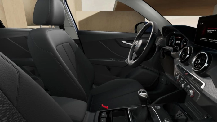 Audi Q2    Business 30 TFSI  85(116) kW(CV) 6-marce