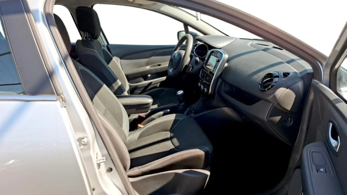 Renault Clio  1.2 16v Zen 75cv