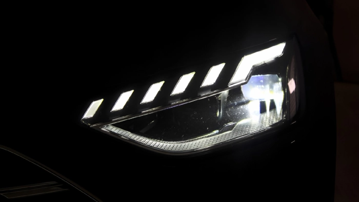 Audi A4 Avant  40 2.0 tdi mhev S line edition qu