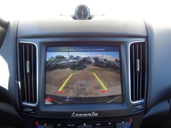 Maserati Levante 3.0 V6 Granlusso 350cv auto