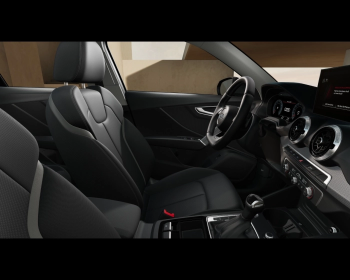 Audi Q2    Identity Black 35 TFSI  110(150) kW(CV) S tronic