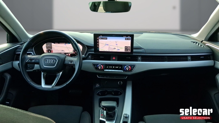 Audi A4 Avant  30 2.0 tdi mhev S Line edition 13