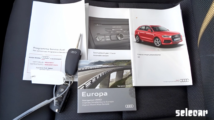 Audi Q3  2.0 tdi Business 120cv