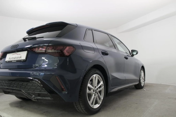 Audi A3 Sportback  2.0 tdi S line edition 150cv s-tronic