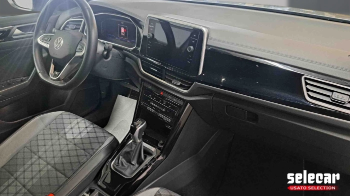 Volkswagen T-Roc  1.5 tsi R-Line dsg