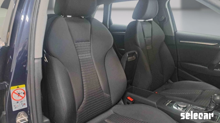 Audi A3 Sportback  35 2.0 tdi Business 150cv s-tronic 7m
