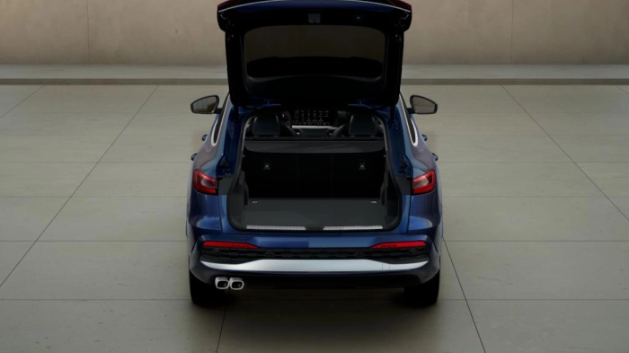 Audi Q5 Sportback   Sportback Business Advanced TDI quattro 150 kW S tronic