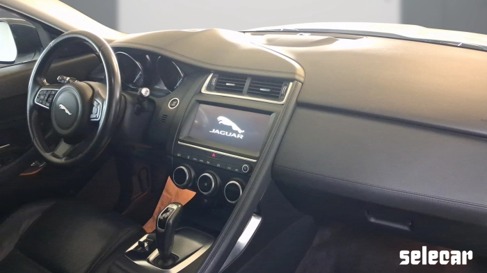 Jaguar E-Pace  2.0d i4 R-Dynamic HSE awd 150cv auto my
