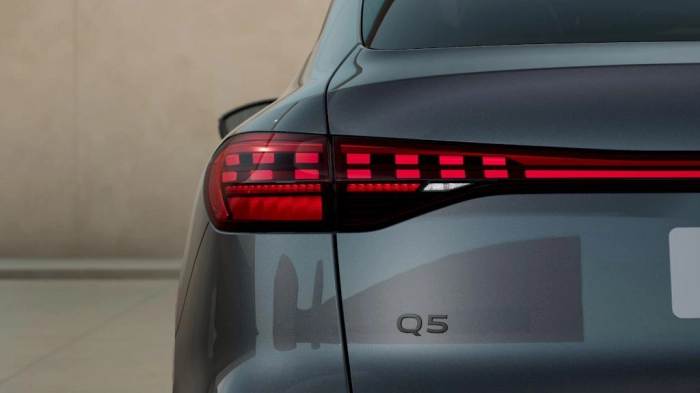 Audi Q5 Sportback   Sportback S line edition TFSI quattro 150 kW S tronic
