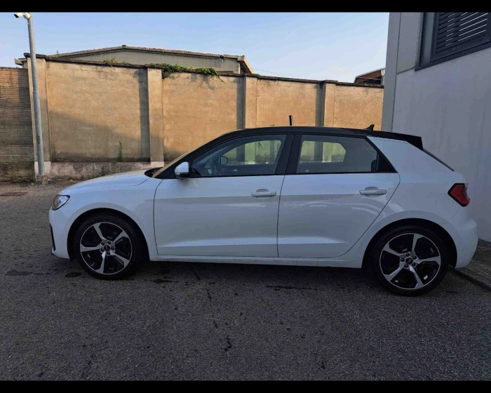 Audi A1 Sportback  30 1.0 tfsi Admired 110c
