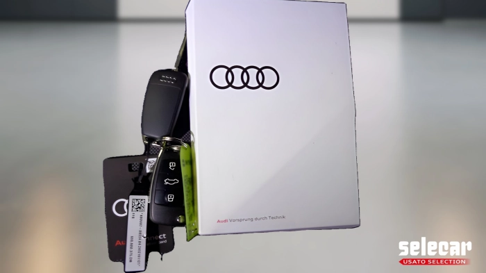 Audi Q3  35 2.0 tdi Business Advanced s-tronic