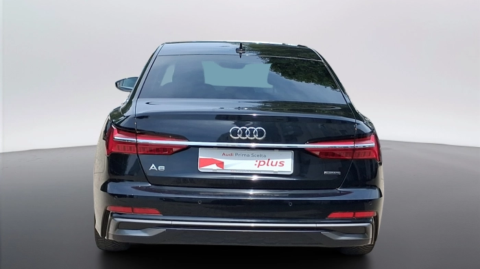Audi A6 2018 Berlina -  40 2.0 tdi mhev 12V S line edition quattro s-tronic