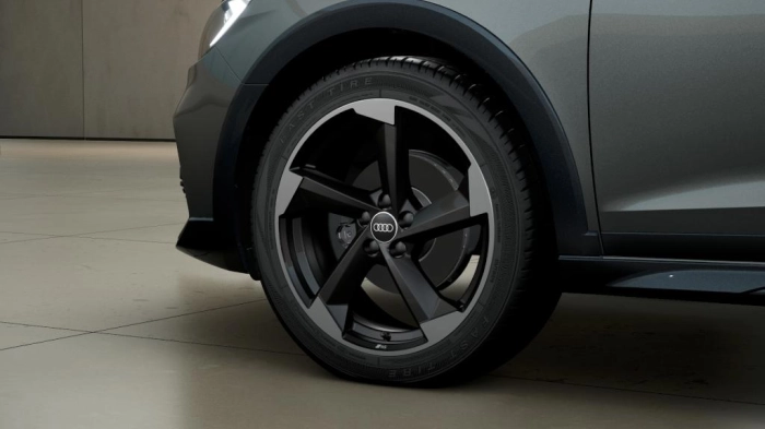 Audi A1 Allstreet   Identity Contrast 30 TFSI  85(116) kW(CV) S tronic