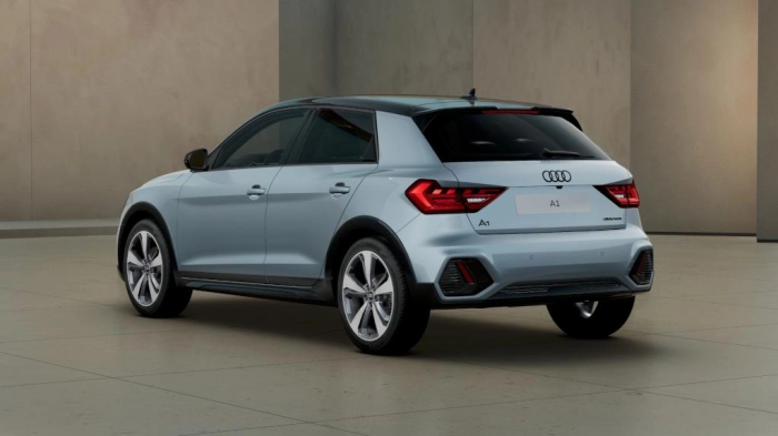 Audi A1 Allstreet   Identity Contrast 30 TFSI  85(116) kW(CV) S tronic