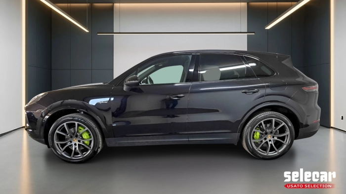 Porsche Cayenne  3.0 e-hybrid tiptronic