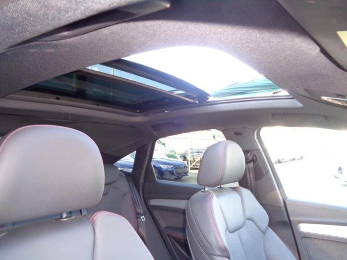 Audi Q5 Sportback  40 2.0 tdi mhev 12V S lin