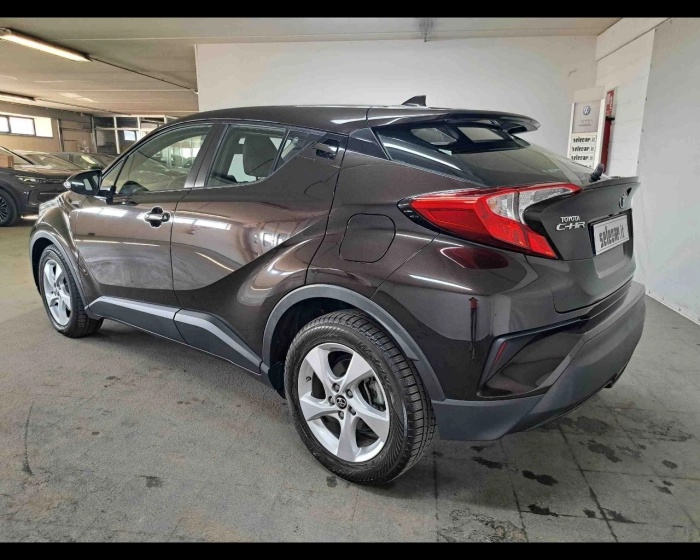 Toyota C-HR  1.8h Active 2wd e-cvt