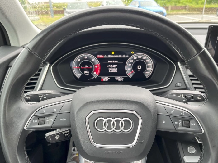 Audi Q5 Sportback  2021 -  40 2.0 tdi mhev 12V Busines
