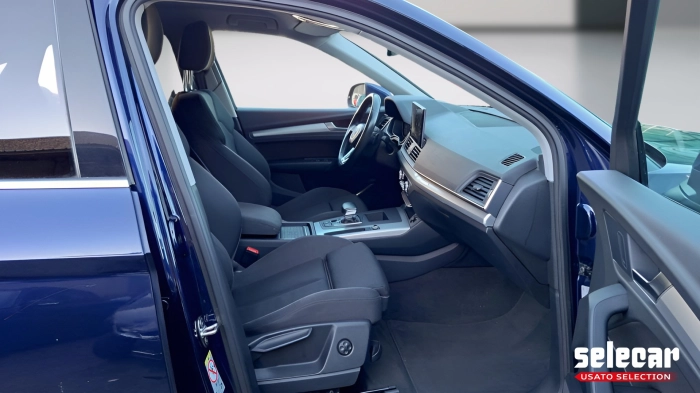 Audi Q5 Sportback  40 2.0 tdi mhev 12V S lin
