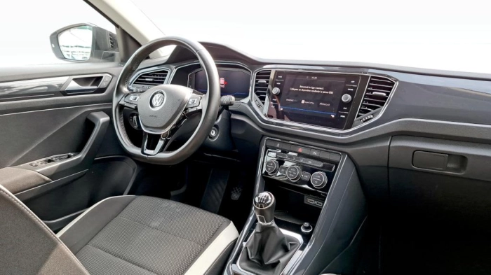 Volkswagen T-Roc  1.0 tsi Advanced