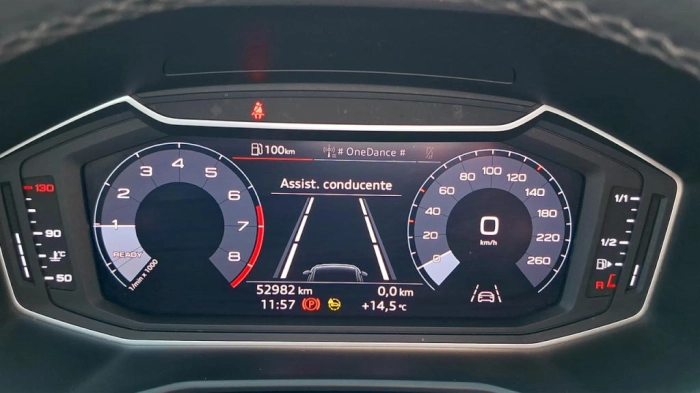 Audi A1 Sportback  30 1.0 tfsi Admired 110c