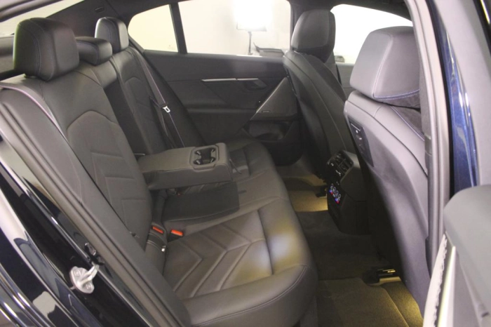 BMW Serie i5 edrive40 MSport