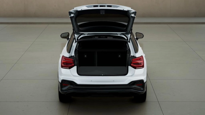 Audi Q2    Identity Black 35 TFSI  110(150) kW(CV) S tronic