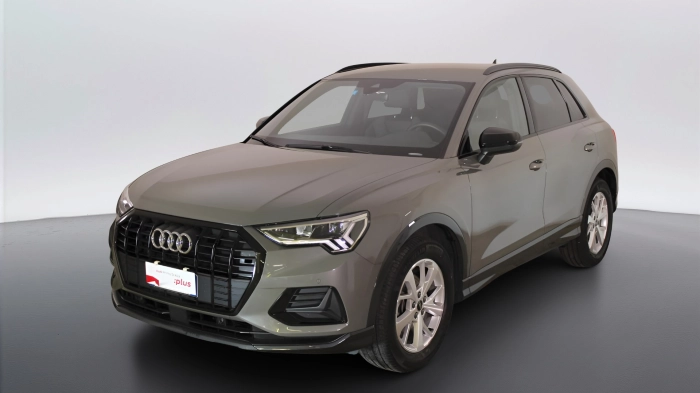 Audi Q3  35 2.0 tdi Business Advanced s-tronic