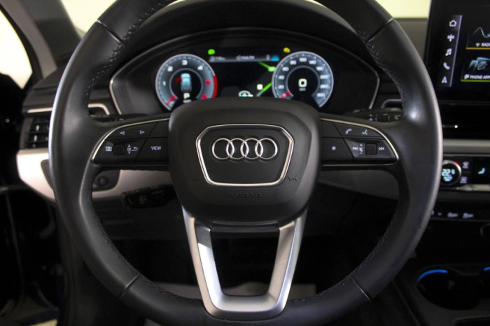 Audi A4 Avant  40 2.0 tdi mhev S line edition qu