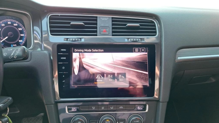 Volkswagen Golf e- 5p