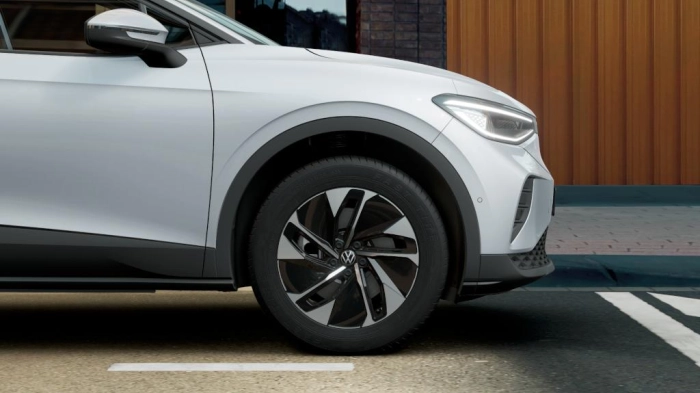 Volkswagen ID.4 Pro Edition Plus Batteria da 77kWh (net) 210 kW (286 CV)