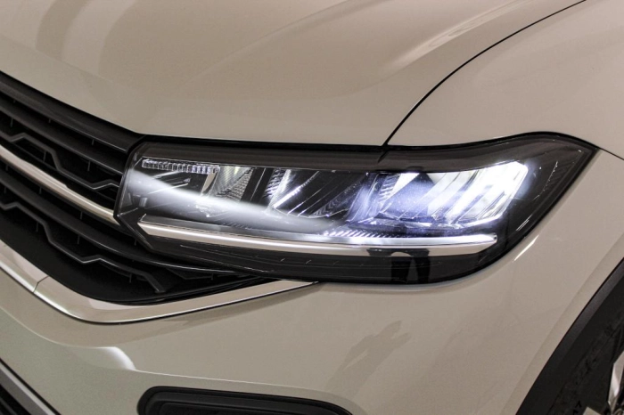 Volkswagen T-Cross Nuova Edition Plus 1.0 TSI 70 kW (95 CV) Manuale