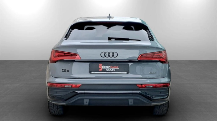 Audi Q5 Sportback  40 2.0 tdi mhev 12V S lin