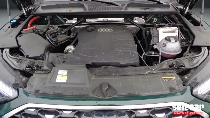 Audi Q5 Sportback  2021 -  40 2.0 tdi mhev 12V S line 