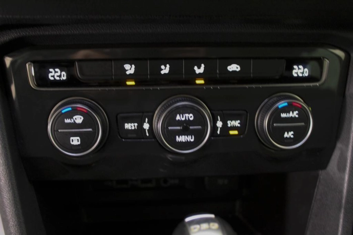 Volkswagen Tiguan  2.0 tdi Advanced 150cv dsg