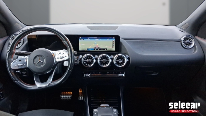 Mercedes-Benz GLA-H247 GLA 200 d Sport 4matic auto