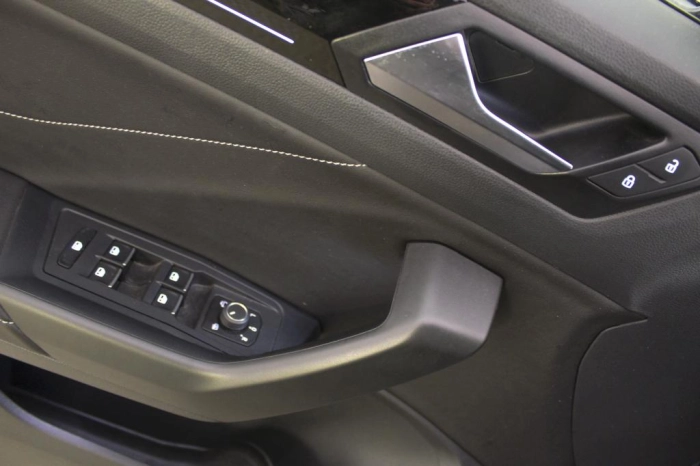 Volkswagen T-Roc  1.5 tsi R-Line