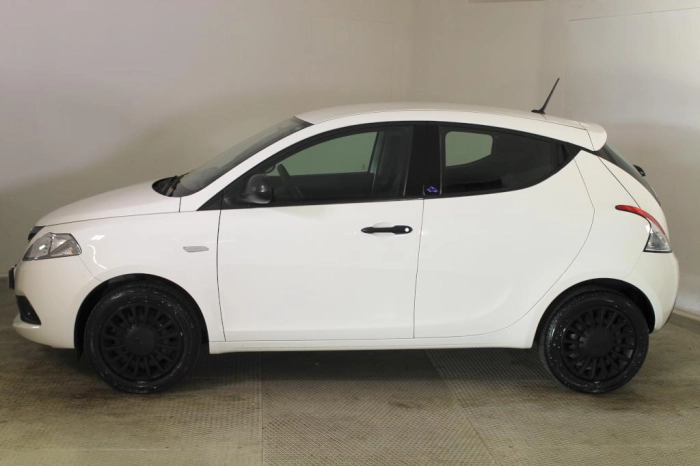 Lancia Ypsilon  1.2 Elefantino Blu ecochic Gpl 69