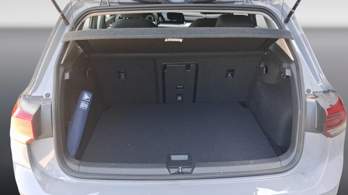 Volkswagen Golf  1.0 etsi evo Life 110cv dsg