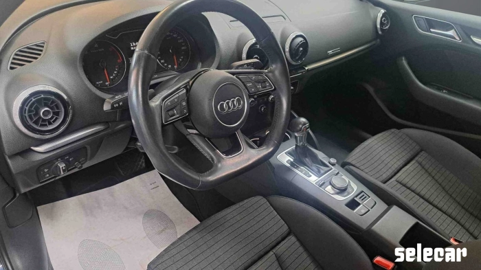 Audi A3 Sportback  35 2.0 tdi Business 150cv s-tronic 7m