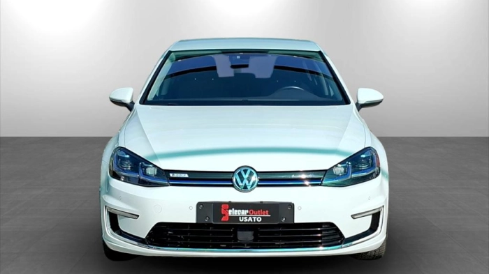 Volkswagen Golf e- 5p