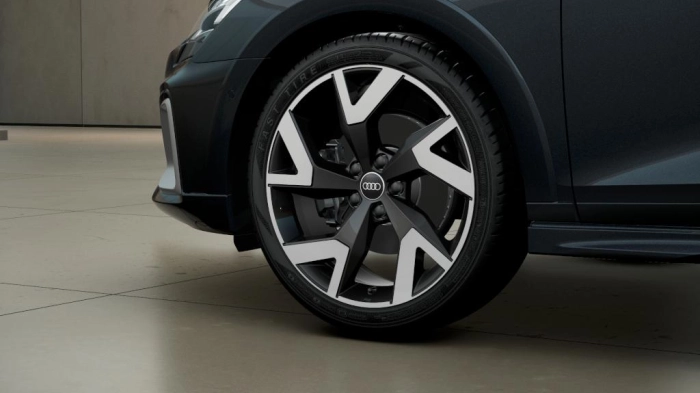 Audi A3 Allstreet   Identity Contrast 35 TFSI  110 kW S tronic