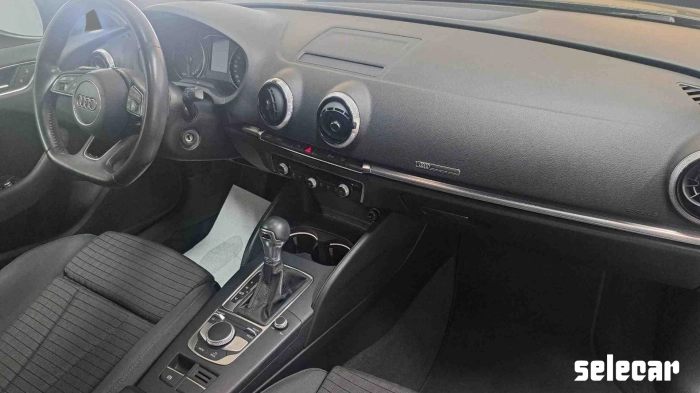 Audi A3 Sportback  35 2.0 tdi Business 150cv s-tronic 7m