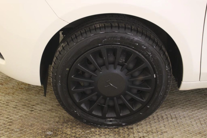 Lancia Ypsilon  1.2 Elefantino Blu ecochic Gpl 69