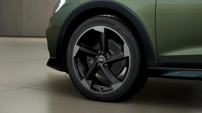 Audi A1 Allstreet   Identity Contrast 30 TFSI  85(116) kW(CV) S tronic