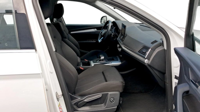 Audi Q5  40 2.0 tdi mhev 12V S line quattro s-tronic