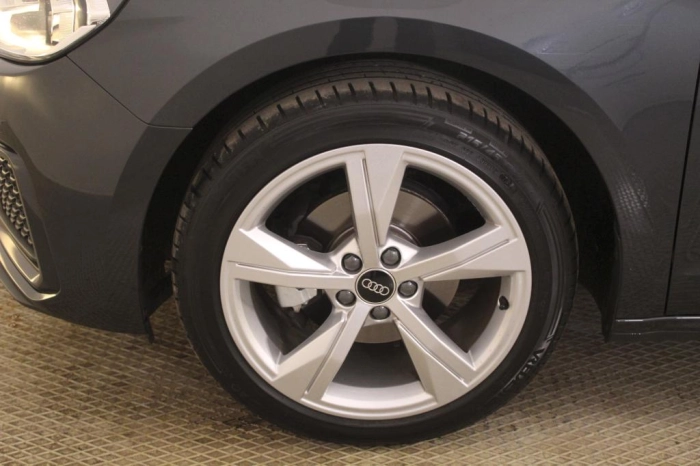 Audi A1 Sportback  30 1.0 tfsi Business 116cv s-tronic